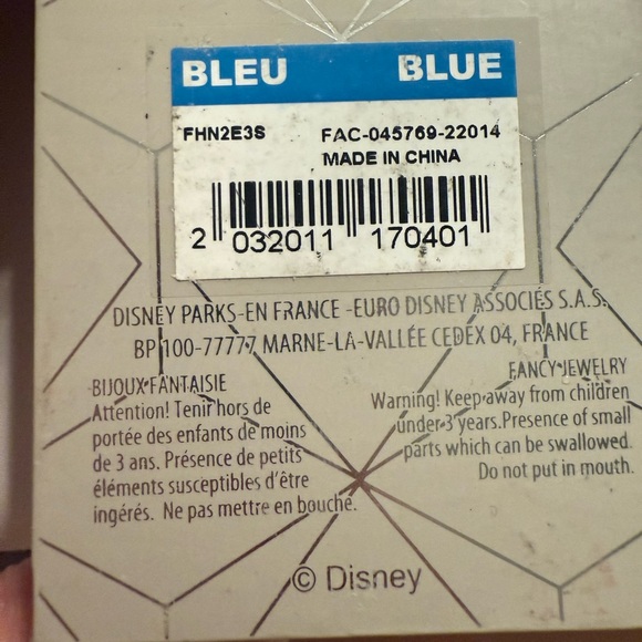 Brand New Disneyland Paris Necklace - Picture 3 of 3